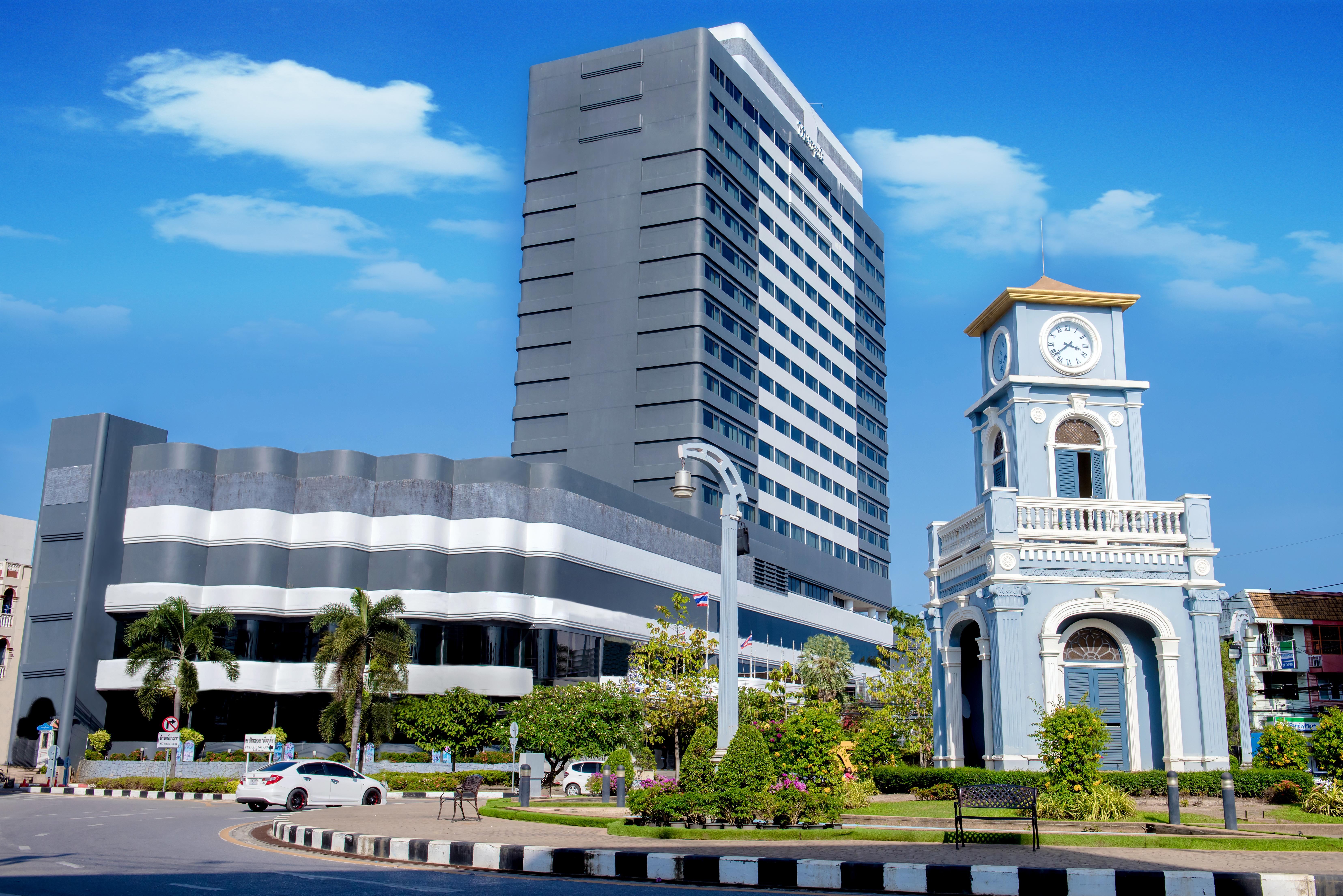 Courtyard By Marriott Phuket Town Hotel Exterior foto