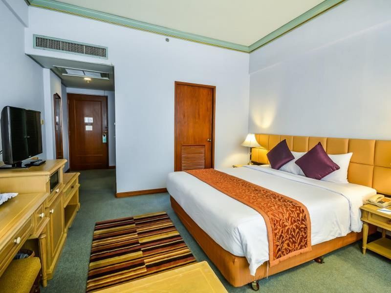 Courtyard By Marriott Phuket Town Hotel Exterior foto