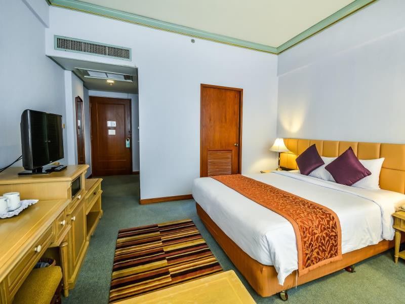 Courtyard By Marriott Phuket Town Hotel Exterior foto